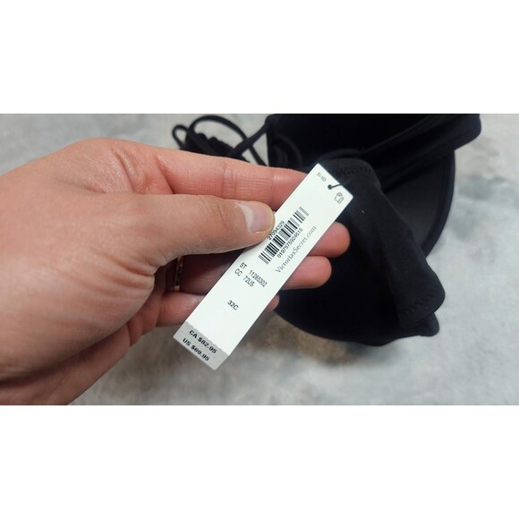 VICTORIA'S SECRET 32C SWIM Archives Beach Macrame Halter Push-Up Bikini Top NWT - Picture 6 of 6